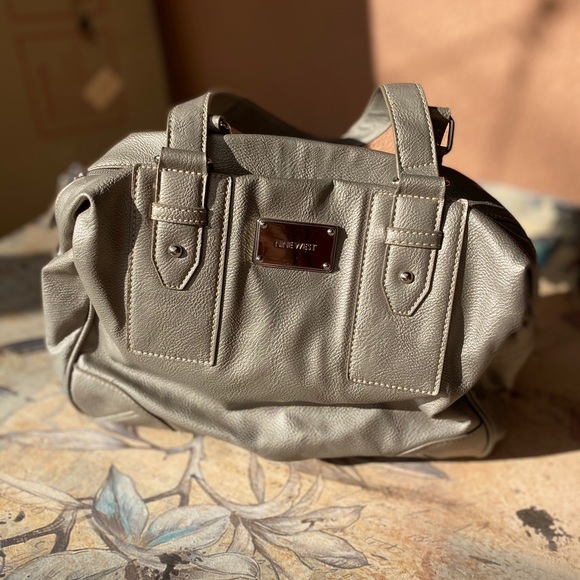 Nine West | silver metallic shoulder bag - Picture 13 of 15